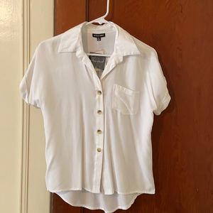 White cropped short sleeve button down